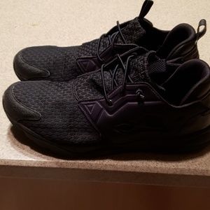 Reebok men's sneakers size 13